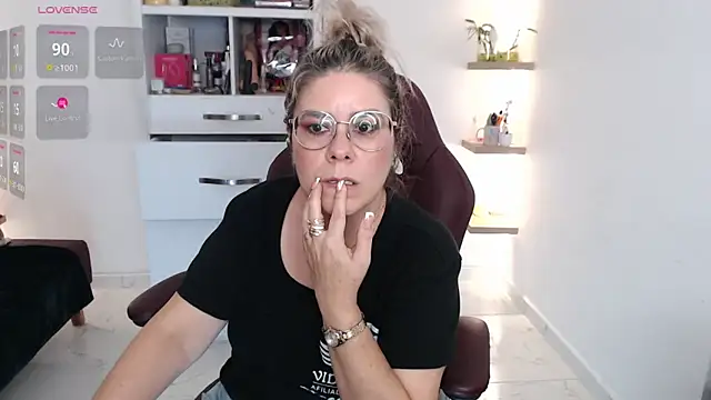 Chat XXX Live zehra_sanem