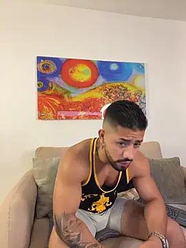 Chat XXX Live Ezzio_Scolaro