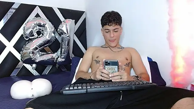 Chat XXX Live Levy_Steve