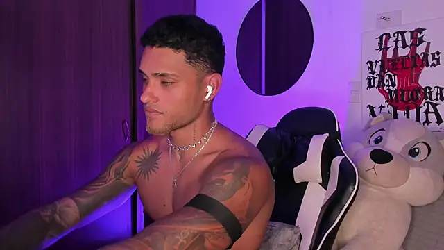 Alessandro_Vanni 라이브 XXX 채팅
