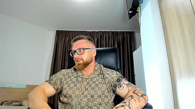 Findom_guy লাইভ XXX চ্যাট
