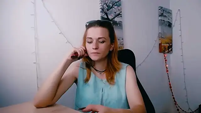 PeppyMia: онлайн-секс-чат