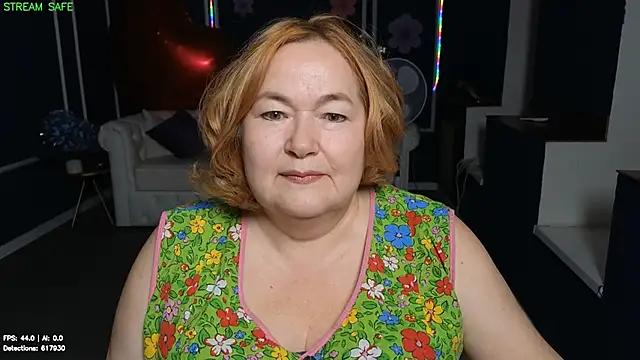 Živý XXX chat Nola_Nurse