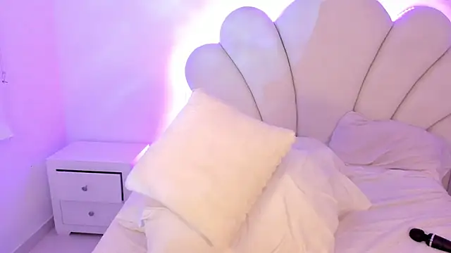 AliisonWells Webcam Show