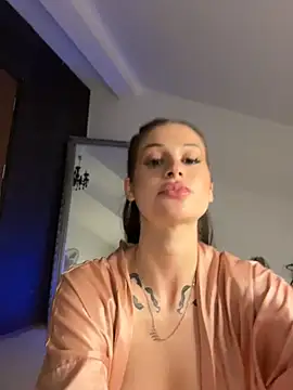 BellaKarma Chat Room in diretta