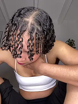 Chat ao vivo de Yasmin777_