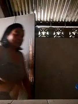 Phòng Chat Trực Tiếp jeanyummytits