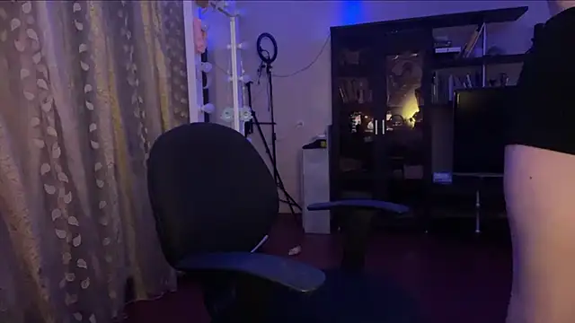 Živý XXX chat HelloKinki