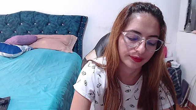 Kate_lorens9 – Naživo XXX chat