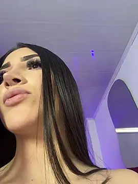 babyy_nicols_m: онлайн-секс-чат