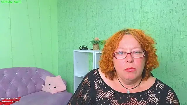 Fara_Flutte: онлайн-секс-чат