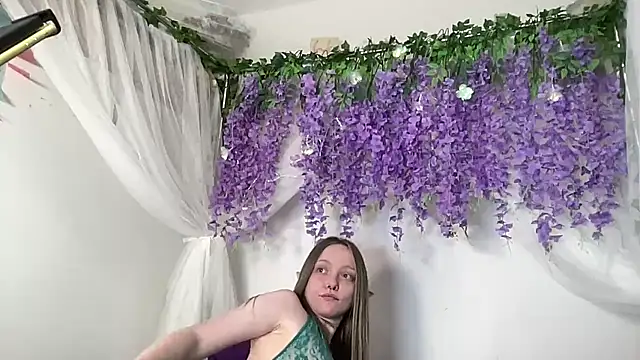 ElfGirlAna: онлайн-секс-чат