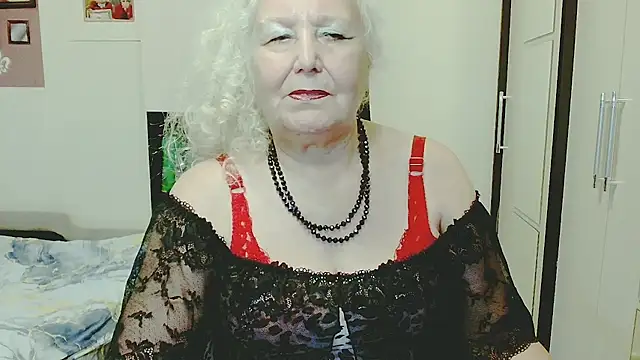 GrannyAlisa: онлайн-секс-чат