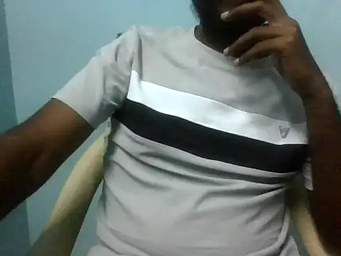 tamil_boy_4: онлайн-секс-чат