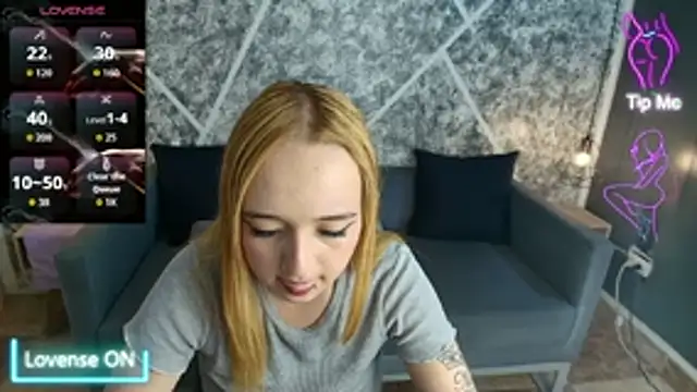 Liaroberts1: онлайн-секс-чат