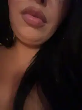 Tisha_Busty: онлайн-секс-чат
