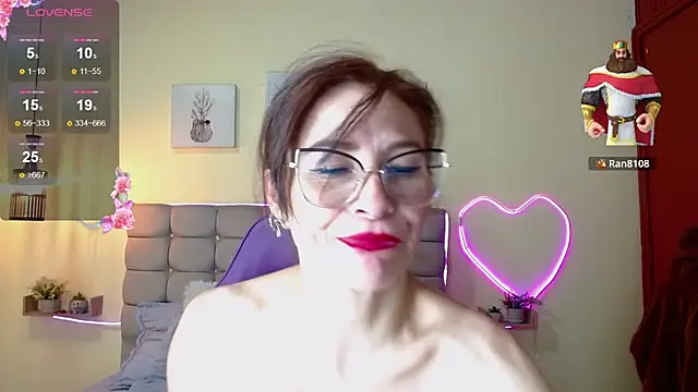 _naomi_s: онлайн-секс-чат