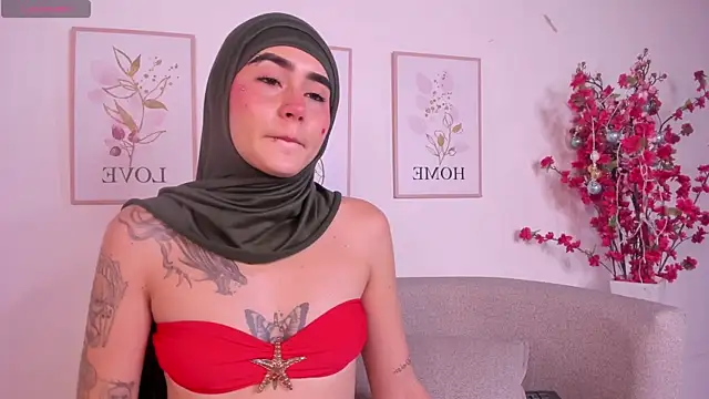 seraphine_arabic: онлайн-секс-чат