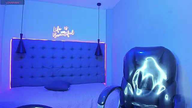CryBabyVelvet – Naživo XXX chat