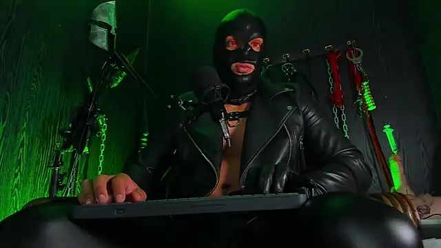 Master_Connor_BDSM webcam show