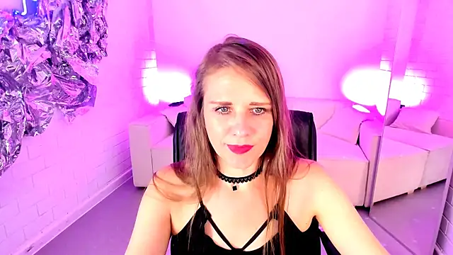 EmiliaBedy's Live XXX Chat