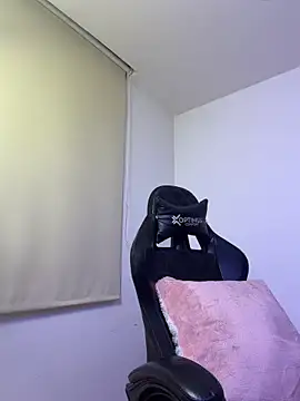Dayaan69's Live Chat Room