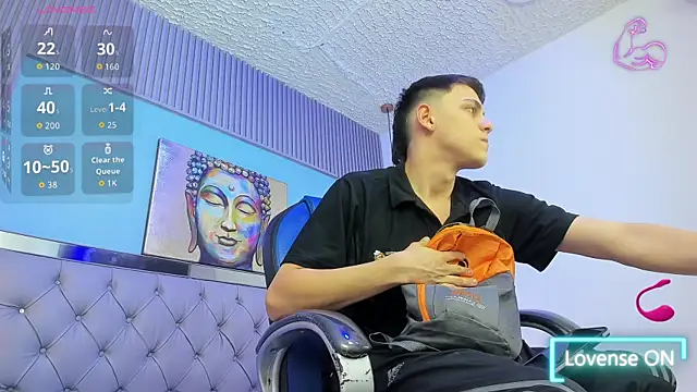Ethanx18_'s Live Chat Room