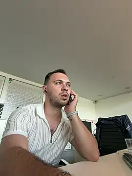 YorDream1998's Live Sex Cam Show