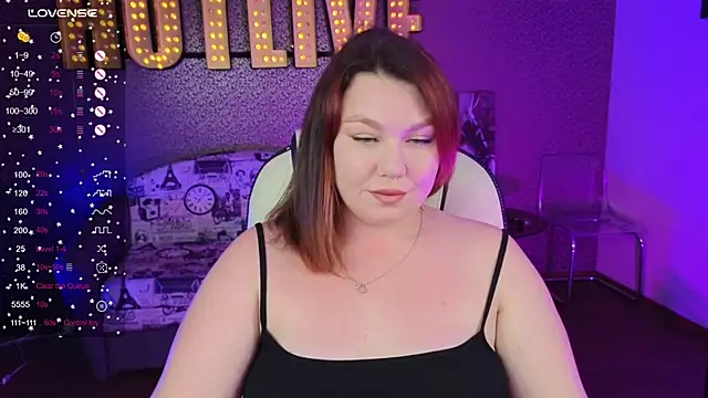 Lilumytrend Секс шоу на живо пред камера