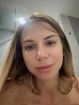 JustKatrin's Live Chat Room