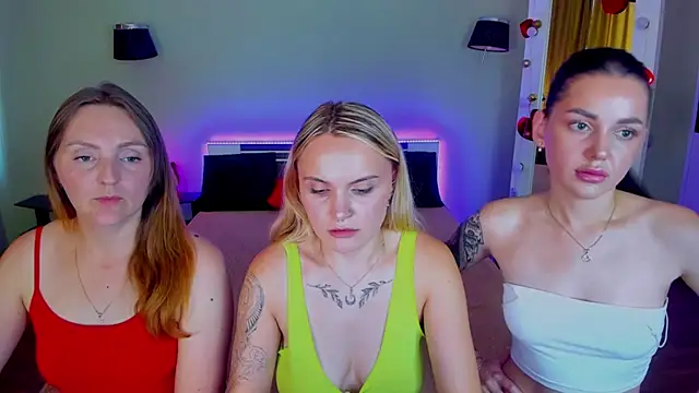 MagicEyess' Live Chat Room