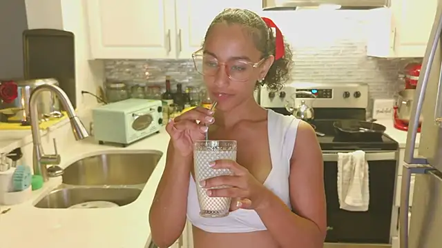 sexymsbrown's Live Chat Room