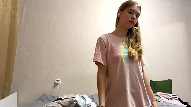 HebrewRiding's Live Sex Cam Show