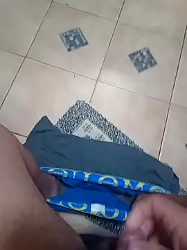 Santiag1984's Live Sex Cam Show