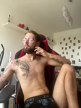 marek55cz's Live Chat Room