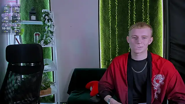 Онлайн чат noah_nero