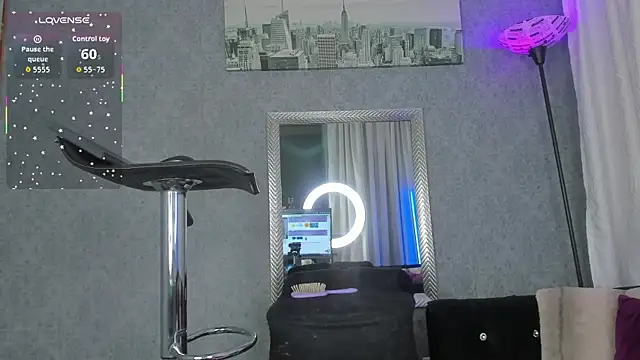_kitty_wuichis élő chatszobája