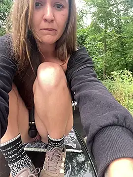 Chat soba uživo modela DirtyyoungIna
