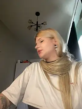Sala de chat en directo de DriveThruCiri