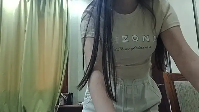 CassyRutherford élő chatszobája