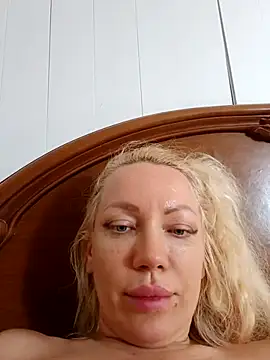 غرفة دردشة SofiaJoy المباشرة