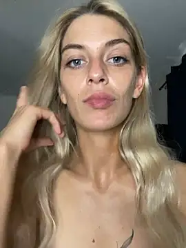 Sala de chat en directo de Bellalolahot