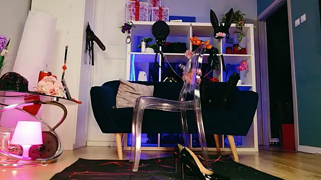 Ella__Kross élő chatszobája
