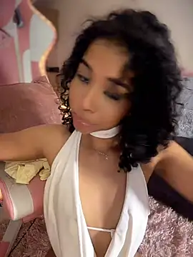 ח דר צ'אט בשידור חי של bella__honey