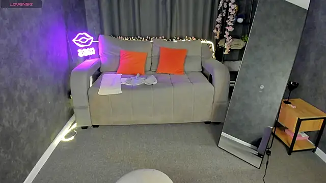 Stella_Mystic's Live Chat Room