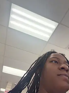 GirthGoddessCoco's Live Chat Room