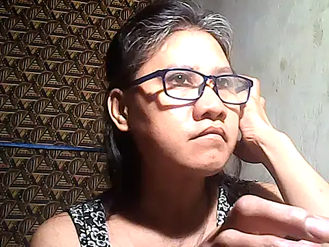 Živá chatovací místnost sweetsosie18