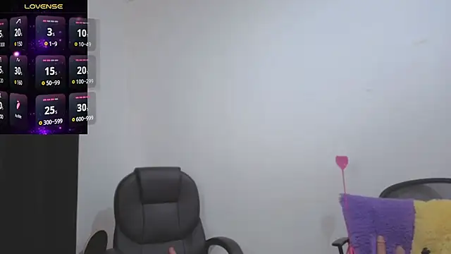 Kiara-Rider Cameră chat live