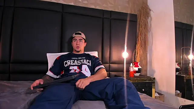 Zane_cruz Webcam Show