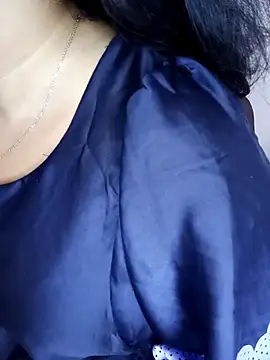 o_yes_bhabhi 실시간 채팅방